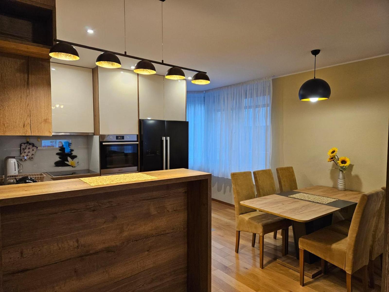 Apartman Centar Bulevar Ex Sa Garazom 바냐루카 외부 사진